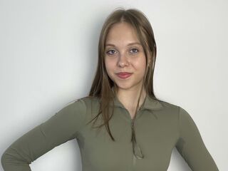 striptease cam ElviaSix