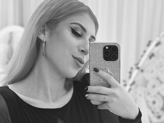 fingering webcam girl EmilyDrewse