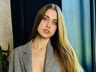 nude webcam girl picture EmilyMontgomery