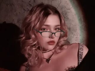 fingering camslut GlynisLathon