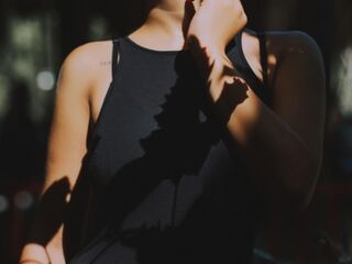 live video chat HathawayAwa