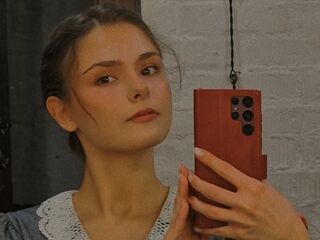 naughty web cam HelenaBerkheimer