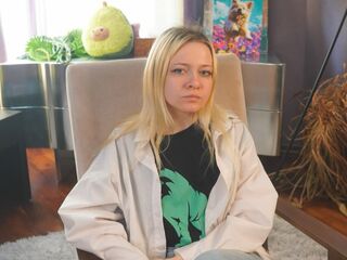 camslut masturbating HerthaWiggen