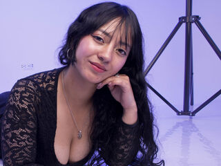 cam whore live IsabellaBot