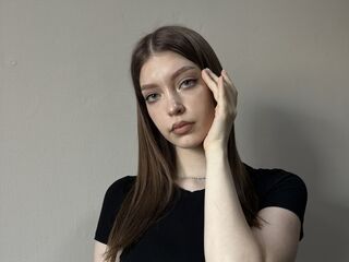 girl nude JennetteLefter