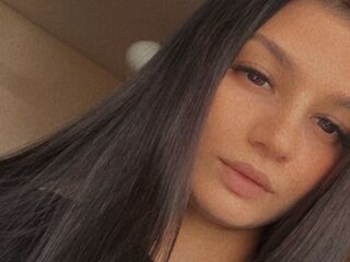 camslut topless JennyMillere