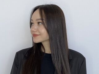 naughty cam girl masturbating JinGrinnan