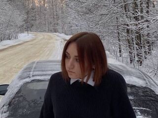 naked girl with webcam masturbating JoyeRanger