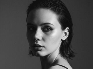 naked webcamgirl JudithSterett