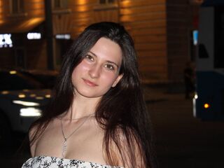 naked webcamgirl video KarynVenegas