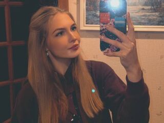 girl cam KateyTouriny