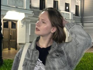 extrreme webcam picture KrissyJn