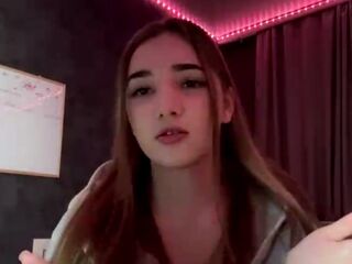 Kinky webcam girl LaurynKendell