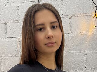 jasmin webcam model LaurynTinkle