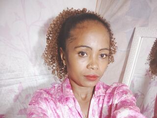 chat room sex LayahMorgane