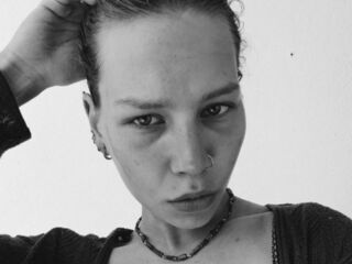 cam chat room LeeanneYepes