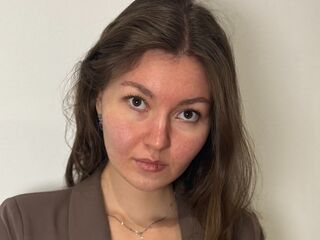 live teaser web cam LeilaCoocher