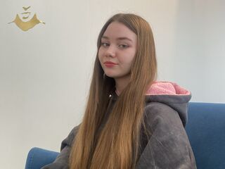 shaved pussy web cam LeraAbbatiello