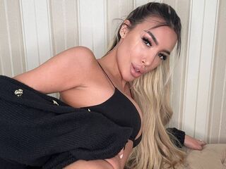 cam sex LexiAce