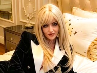 fingering cam whore LexieSellene
