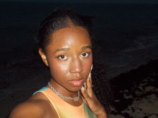 camwhore photo LilithAnnabell