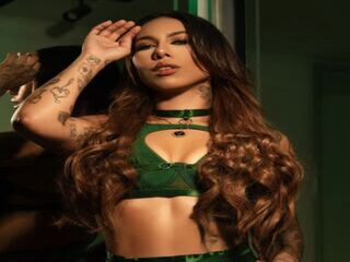 free web cam LilyHarpers