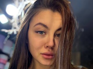 shaved pussy webcam LinNova