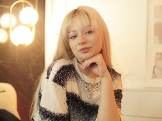hot strip tease webcam LolaNewton