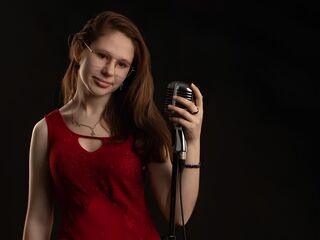 nude webcam girl pic LucettaDainty