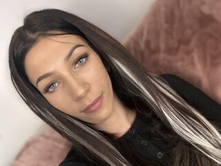 camgirl LunaVixen