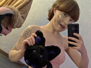 hot cam girl spreading pussy LunaWillson