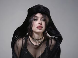 naked camgirl MahaliaNeher