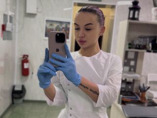 sexy camgirl MammieSwickard