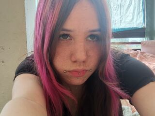hot cam whore MariNowak