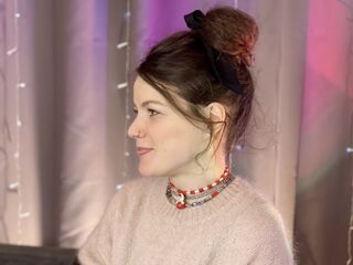 camgirl masturbating with dildo MarlaBri