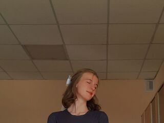 adult chat MaryjanePorter