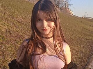 naked webcamgirl picture MayaCleass