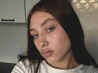 cam girl masturbating with sextoy MeganGarney