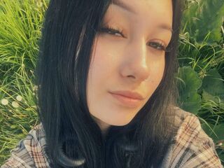 masturbating webcam girl MiaSolberg