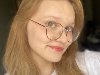 live cam girl MicahCussins