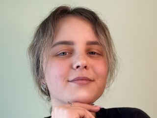 closeup pussy MichaeleBendall