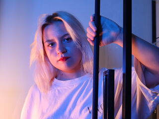 webcamgirl sexchat MicheleColeman