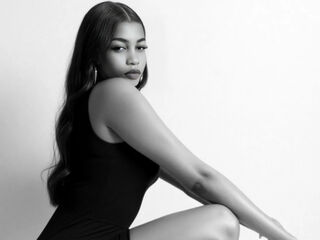 live free chat MilaJohn