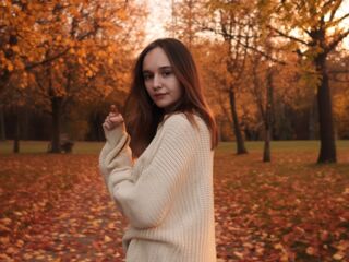 cam girl cam sex MillisaTravel