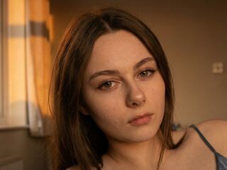 sexcam online MireyaElowen