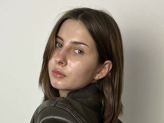 camslut naked MollySodisia