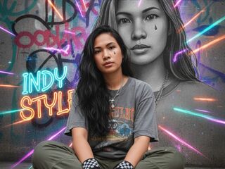 camgirl playing with sextoy NaomiTanashiri