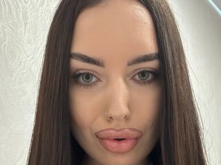 girl naked NeryRockhill