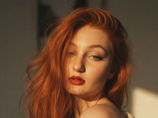 fingering camslut NicoleReds