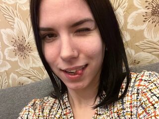 masturbating cam girl NoemiLannon